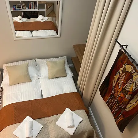 Elegancki Polonia Z Widokiem Na Centrum Lodzi I Prywatnym Parkingiem Апартаменты